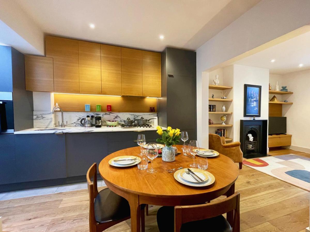 Stylish 2-Bedroom Townhouse Next To Brighton Station Экстерьер фото