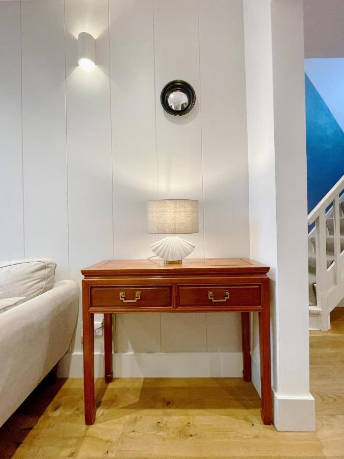 Stylish 2-Bedroom Townhouse Next To Brighton Station Экстерьер фото