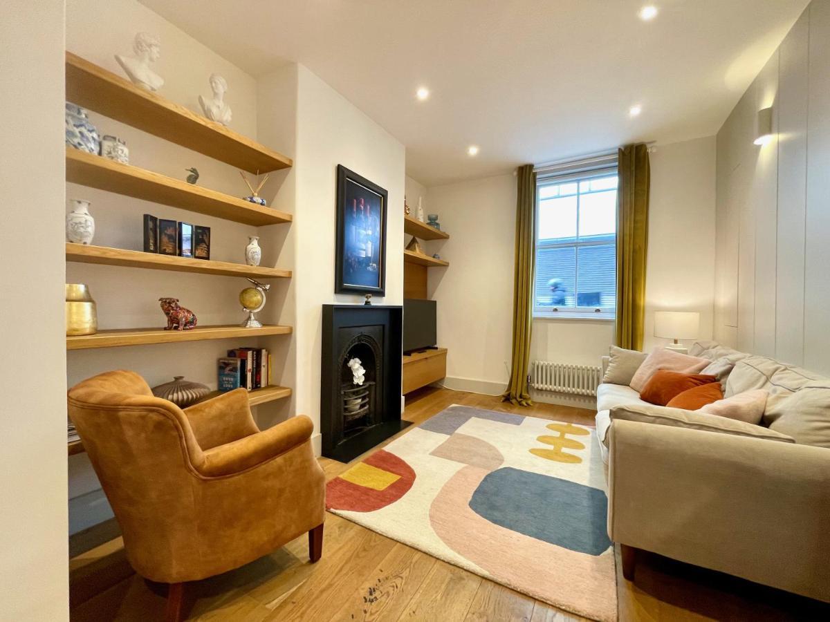 Stylish 2-Bedroom Townhouse Next To Brighton Station Экстерьер фото